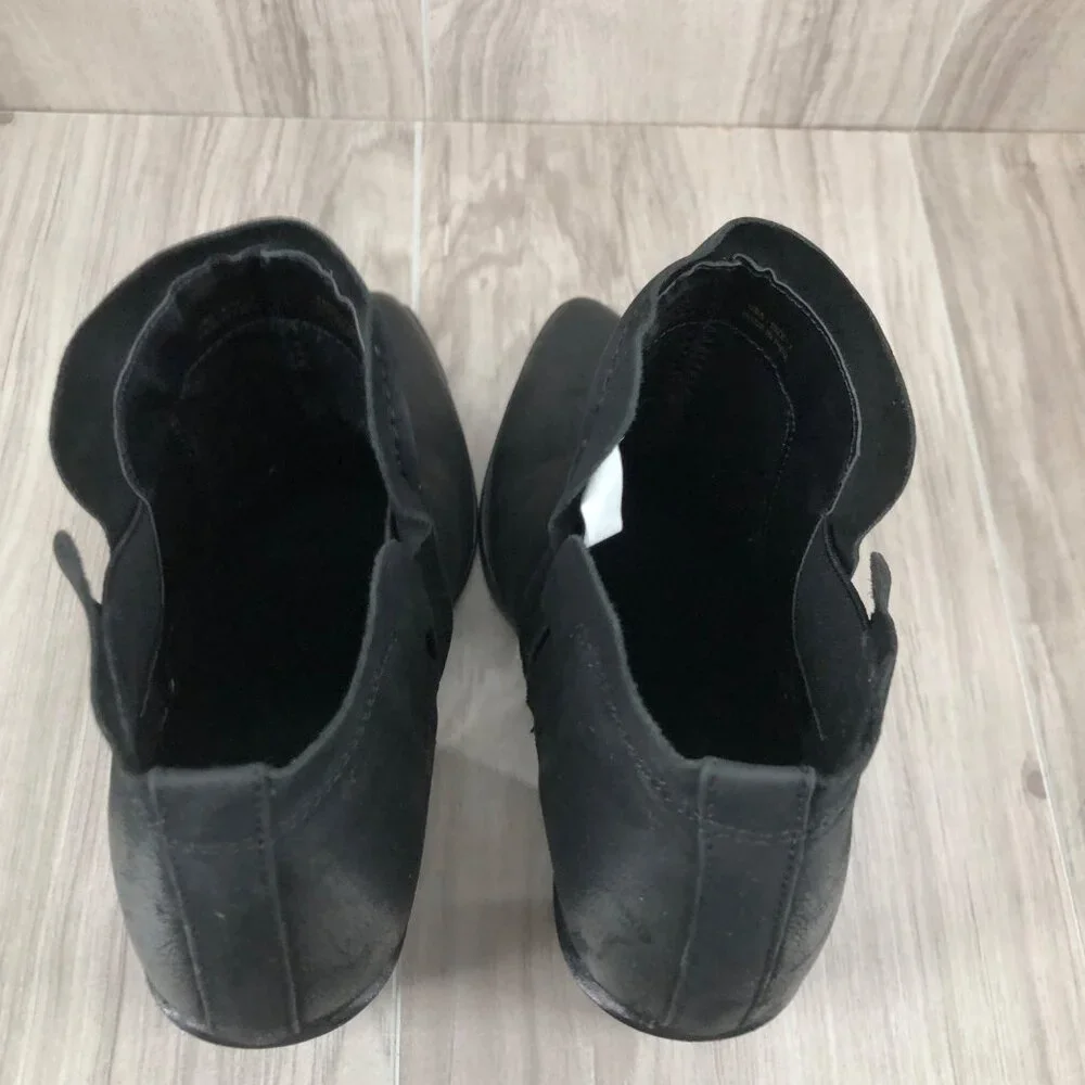Crevo Ankle Boots Womens 7 Kazzee Black Nubuck Leather Slip On Chelsea Booties